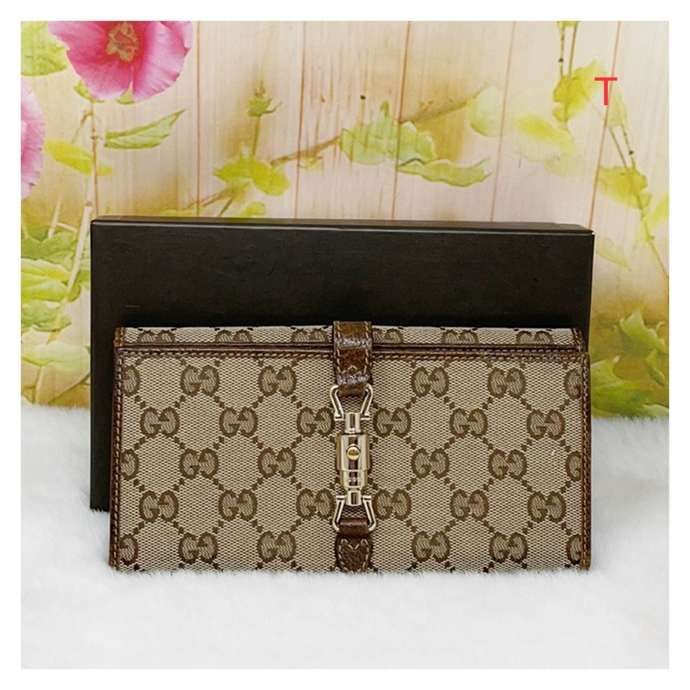 Authentic Gucci Long Wallet